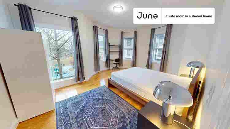 4 BR in Boston