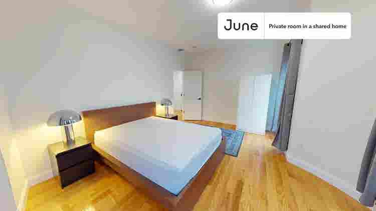 4 BR in Boston