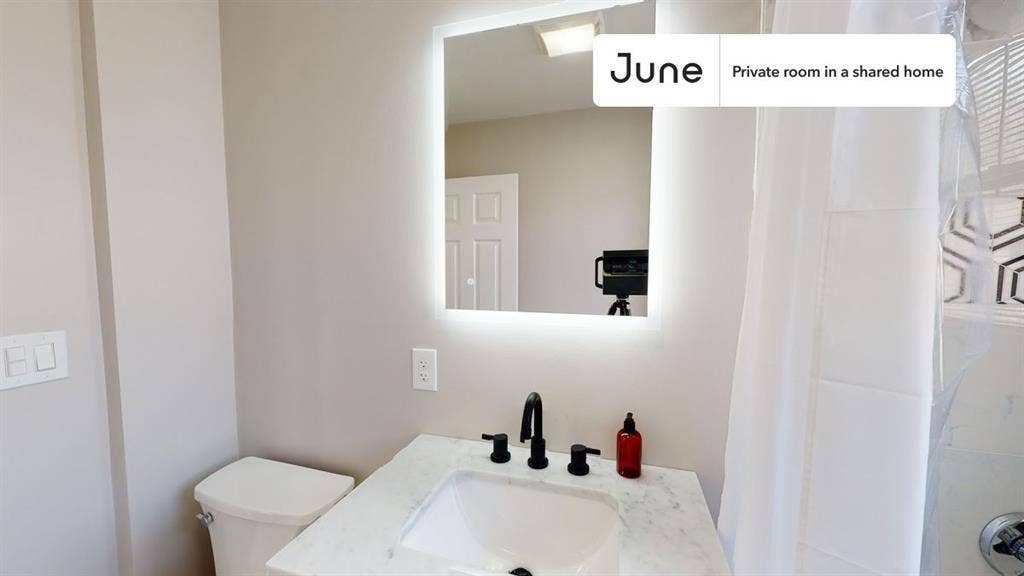 4 BR in Boston