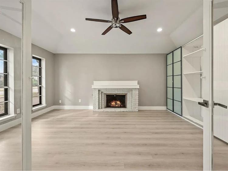 Modern house - room for rent