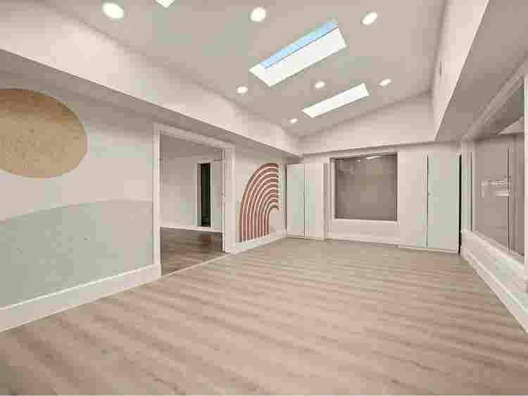 Modern house - room for rent