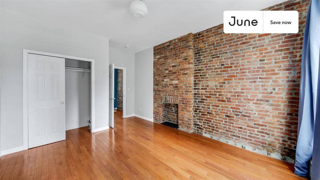 2 BR in New York City