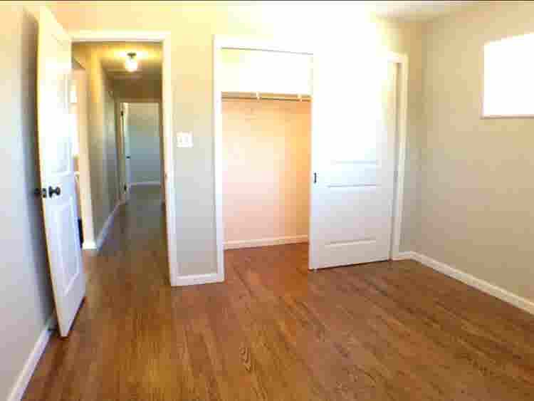b townhome in W Highlands