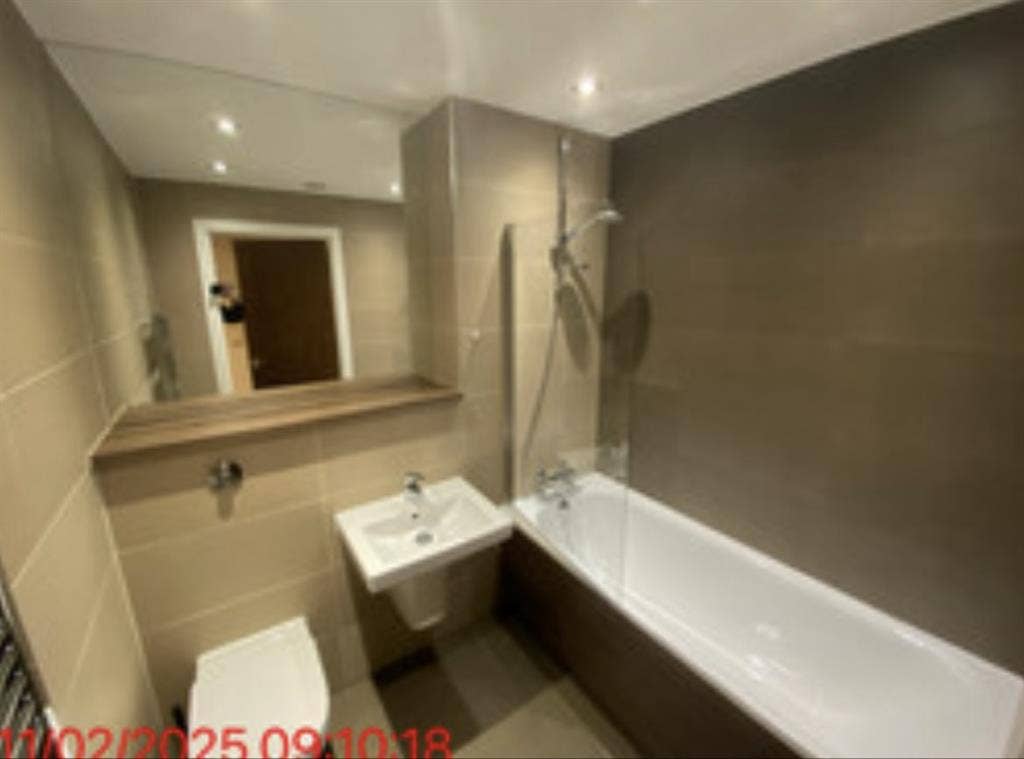 Modern 3 bedroom apartment