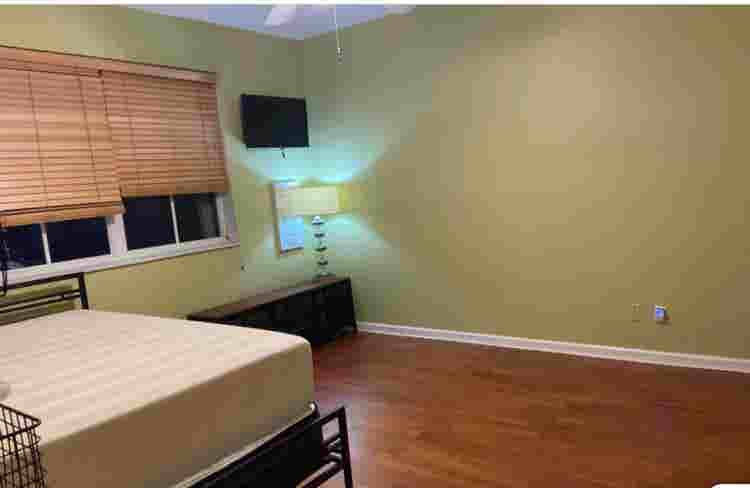 Large Room and Bath for Rent