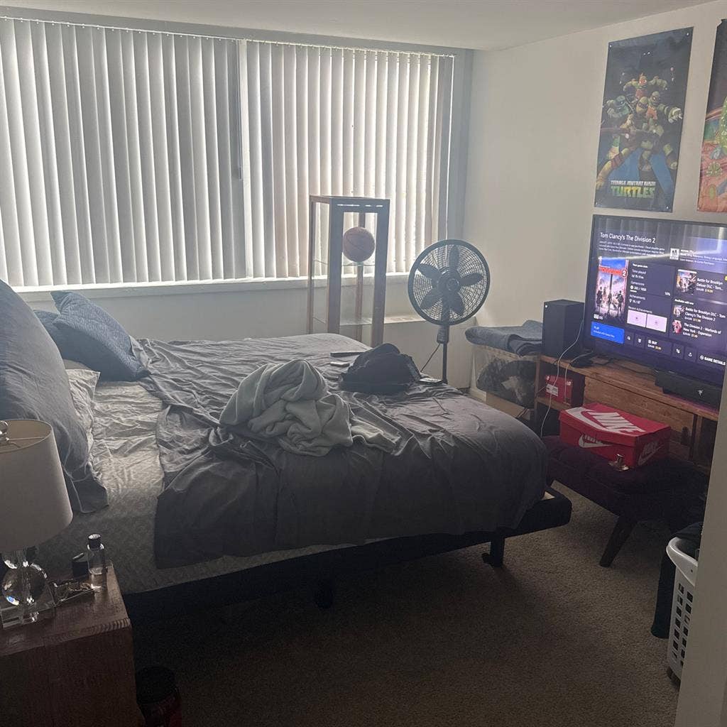 Space in one bedroom apt