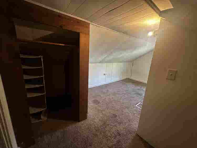 UC Apartment - Need 4th Roommate