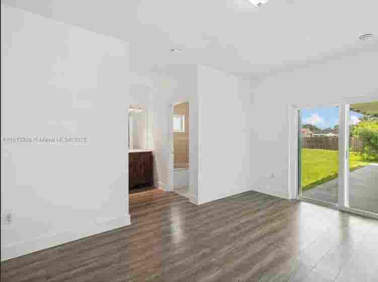 3 luxury bedroom house for rent