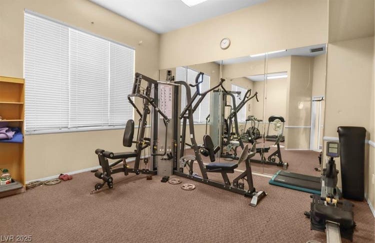 Amazing Condominium for rent!