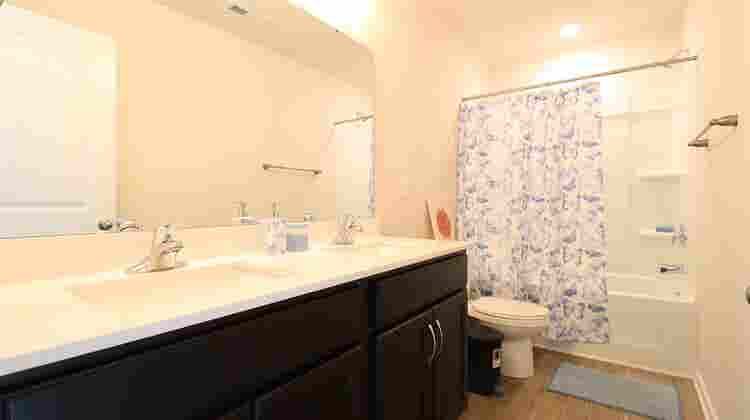 Peaceful Private Furnished Room