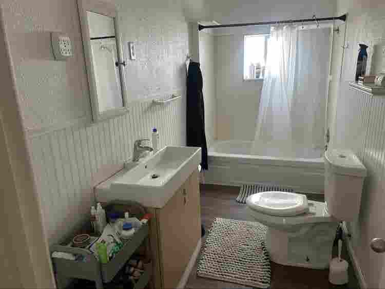 Roommate wanted! 2 Bedroom House
