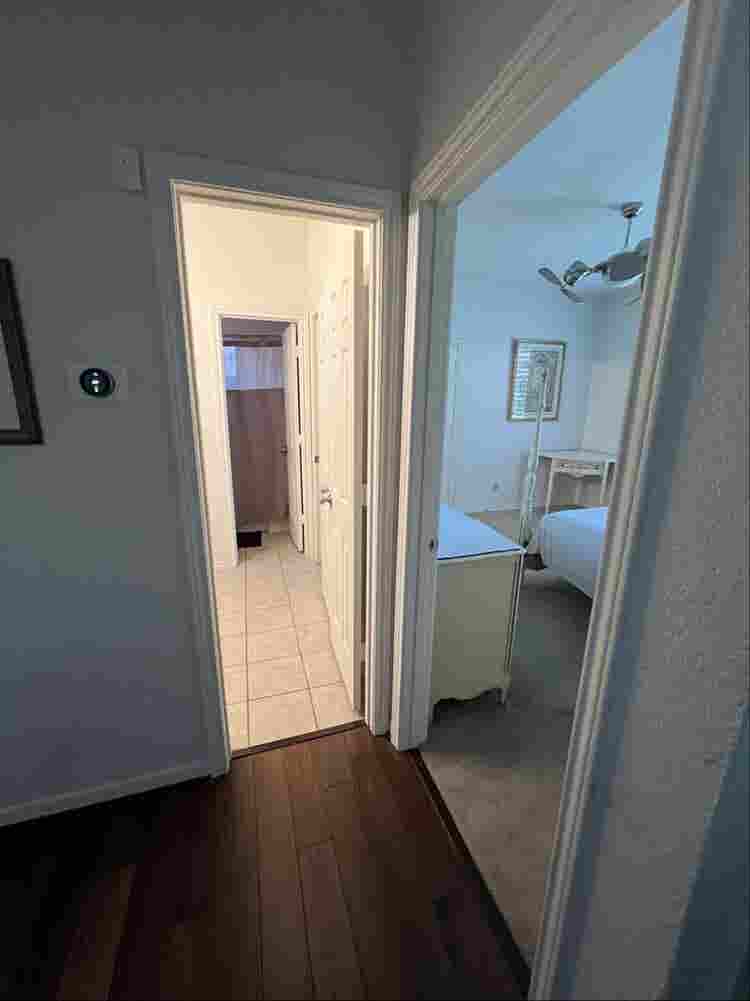 Private master bedroom/bathroom