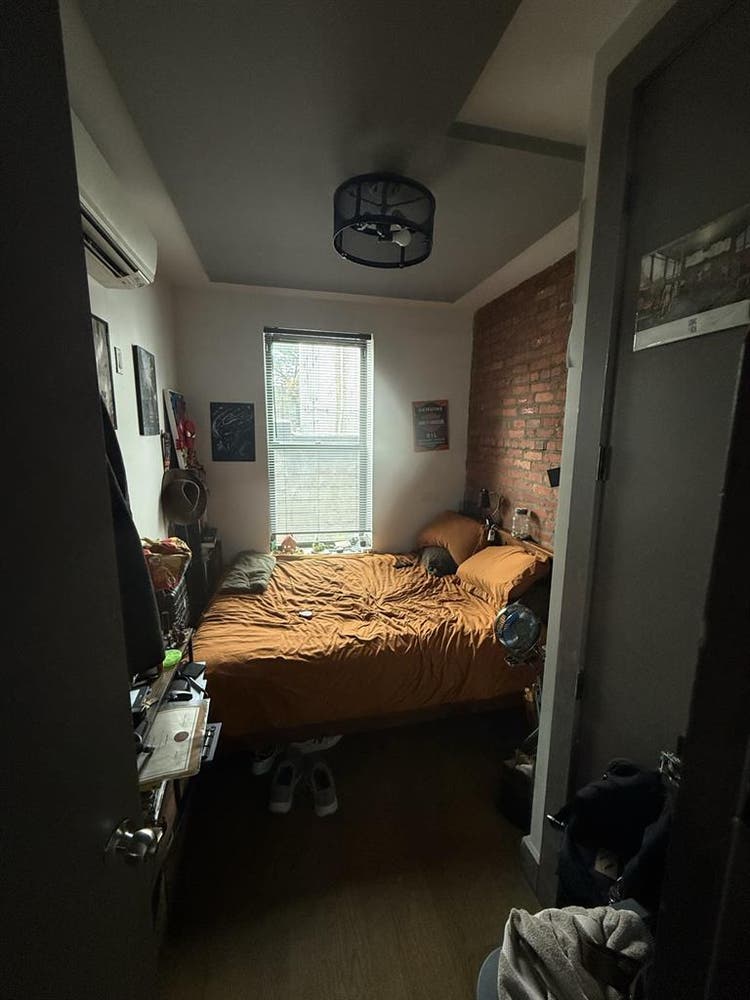 Nice room under $