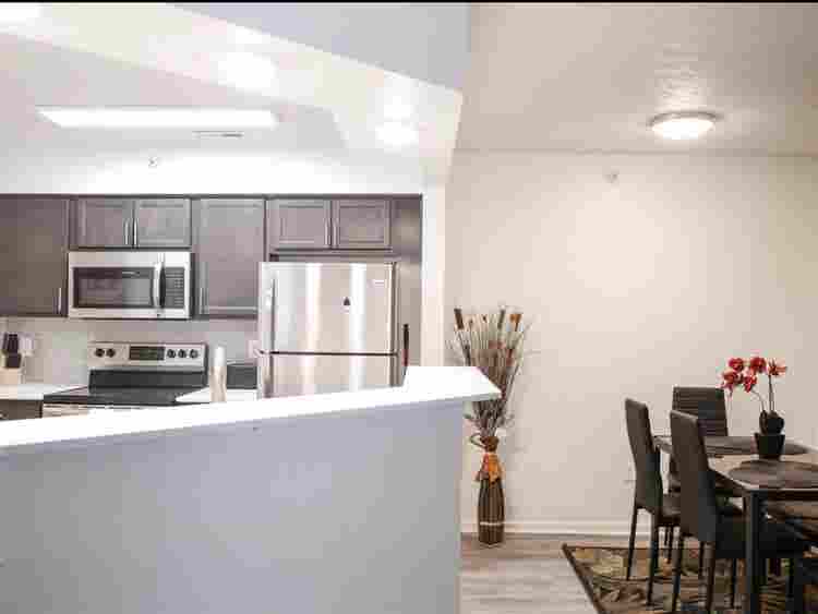 ****SUBLEASE***  bath