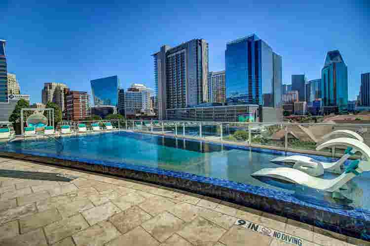 Luxury 1BR Lease Transfer, Dallas