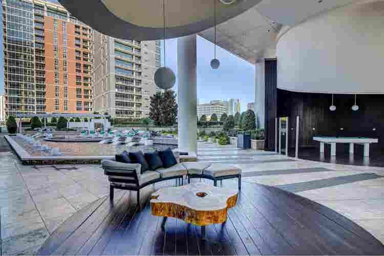 Luxury 1BR Lease Transfer, Dallas