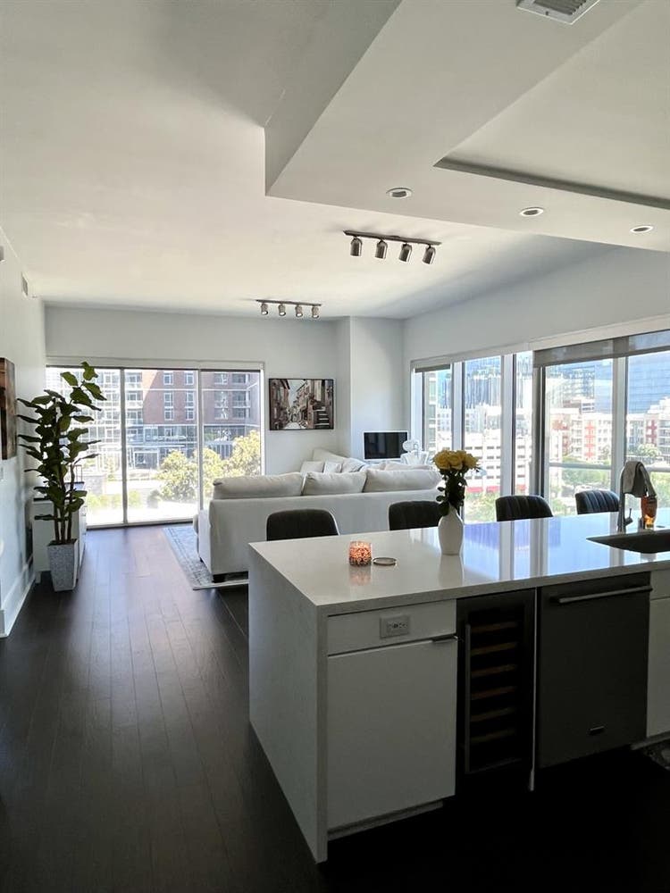Luxury 1BR Lease Transfer, Dallas