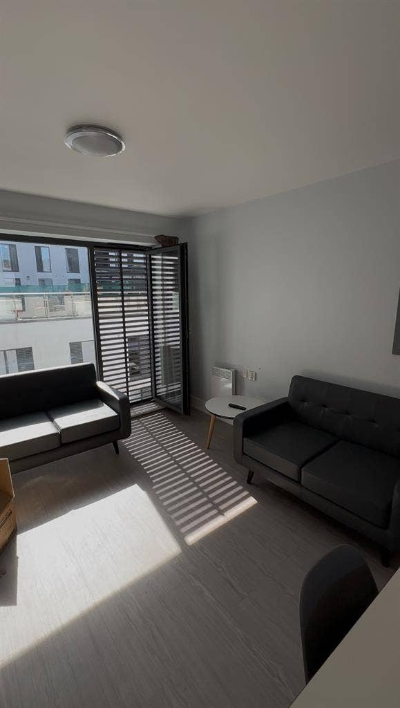 Student replacement tenant