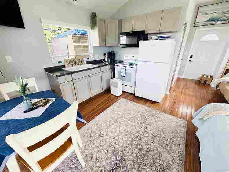Nightly, Weekly Waterfront Suite