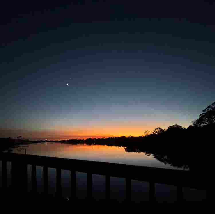 Nightly, Weekly Waterfront Suite
