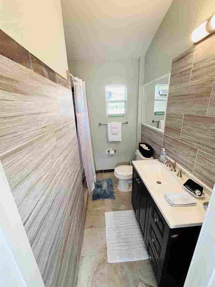 Nightly, Weekly Waterfront Suite