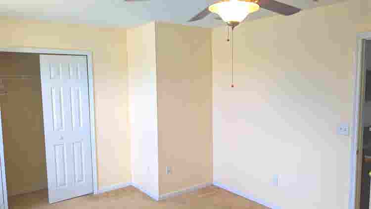 Private room in a 4-bedroom house