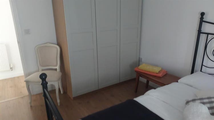 2 bedroom house