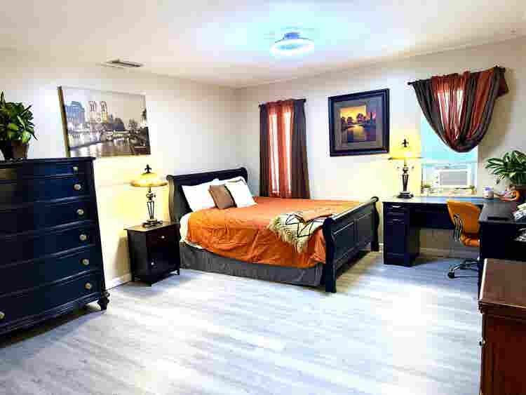 Co-Living in Palm Bay!