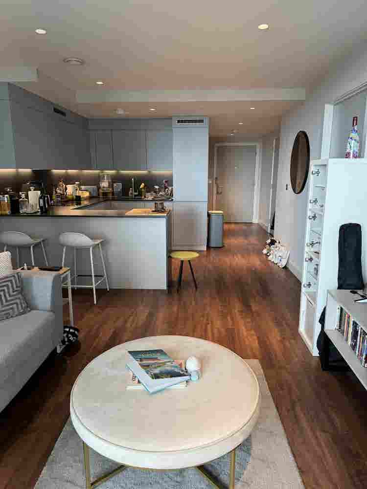 En-Suite King Size Room in Woking
