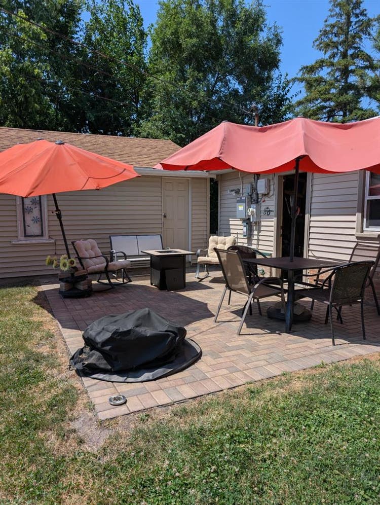 It’s a 3 Room Private Suite!