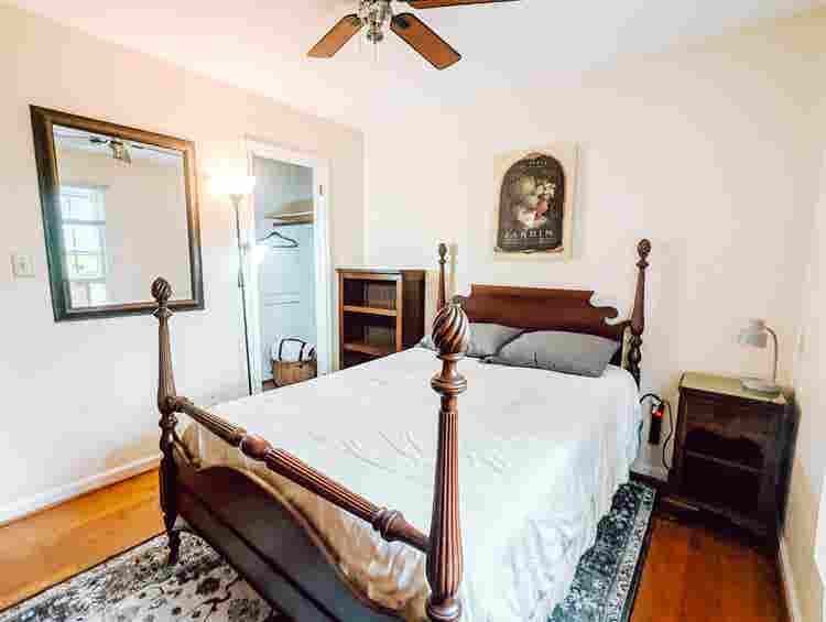 Room for rent