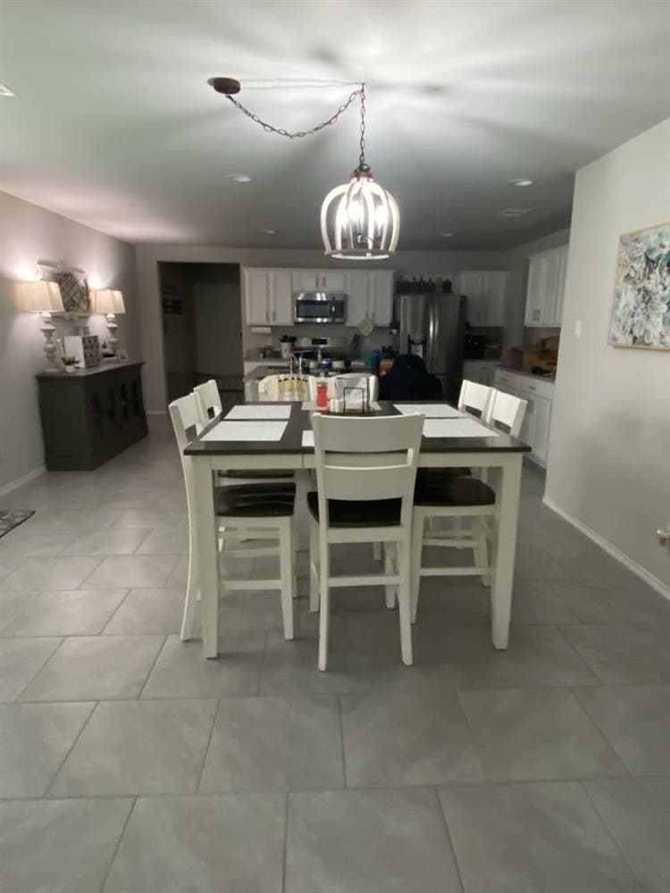Pine Trace Village Dr