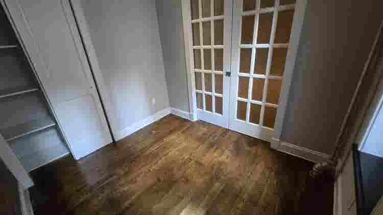 EAST Harlem rooms, large apartment