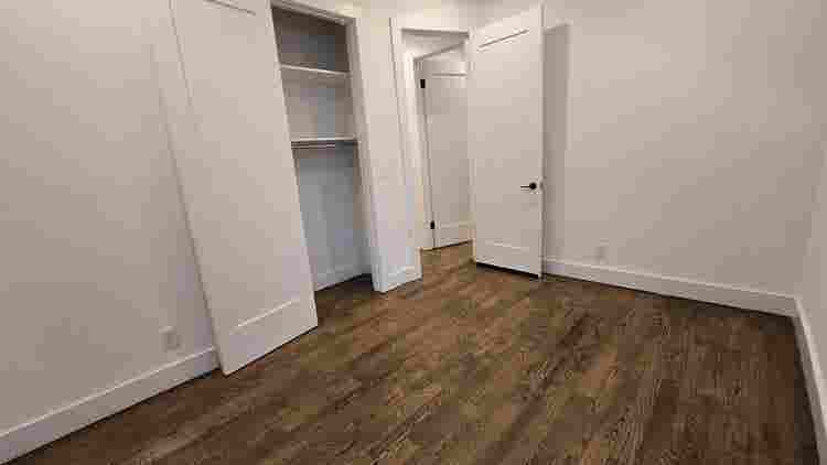 Large room/ private Bath