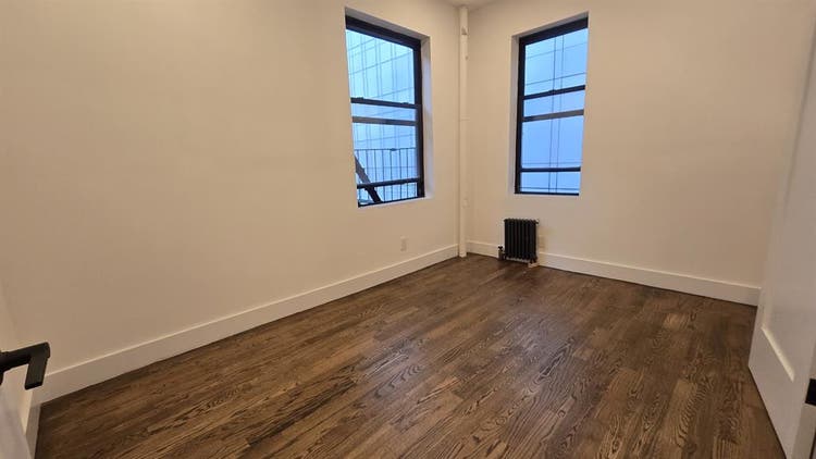 Large room/ private Bath