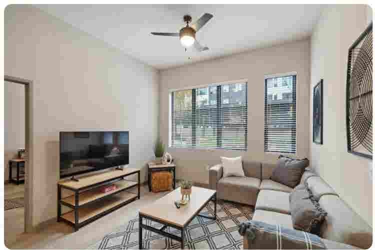 ✨ Modern 1BR Near GMU ✨