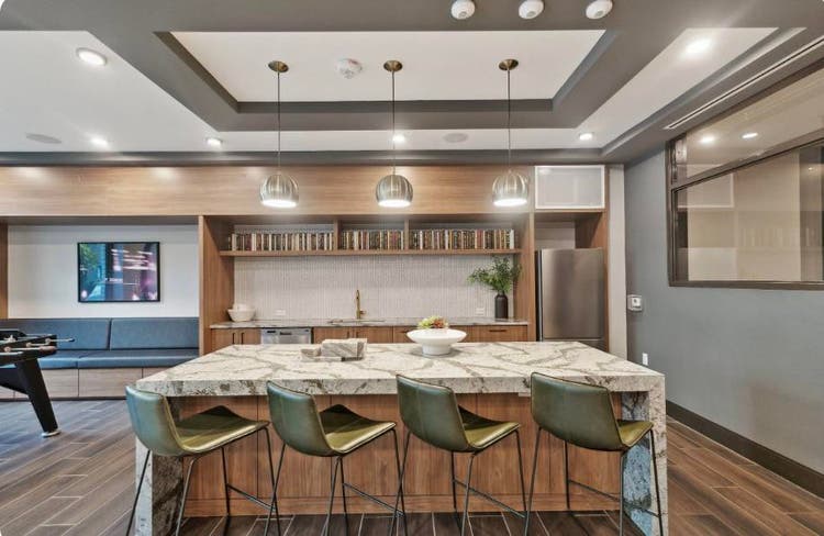 ✨ Modern 1BR Near GMU ✨