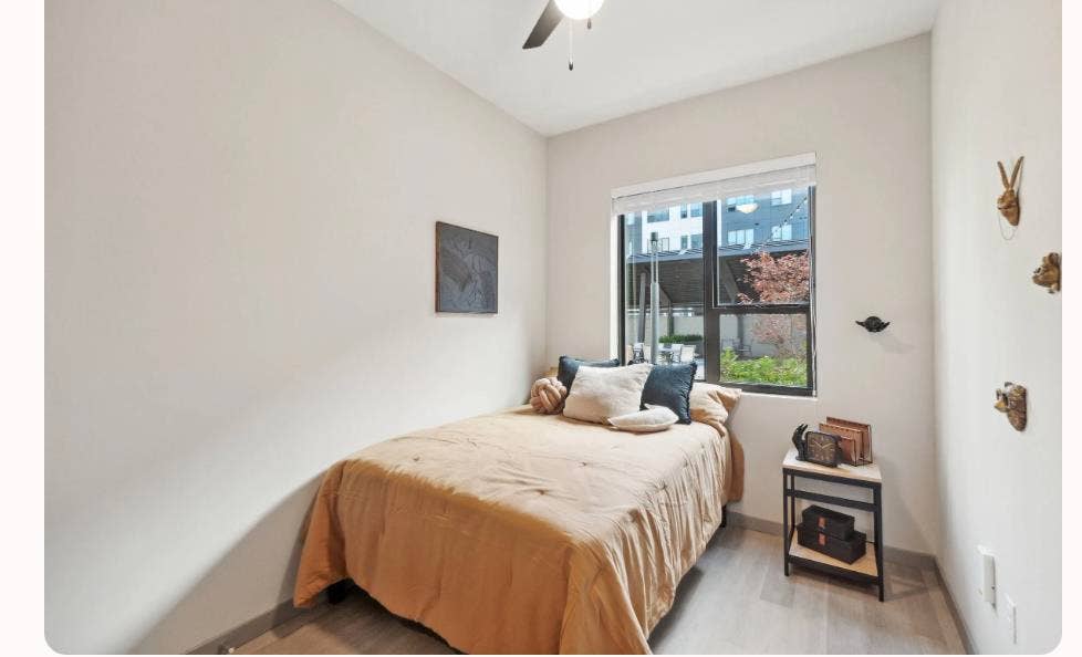 ✨ Modern 1BR Near GMU ✨