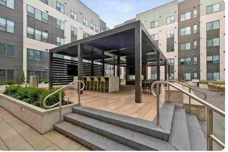 ✨ Modern 1BR Near GMU ✨
