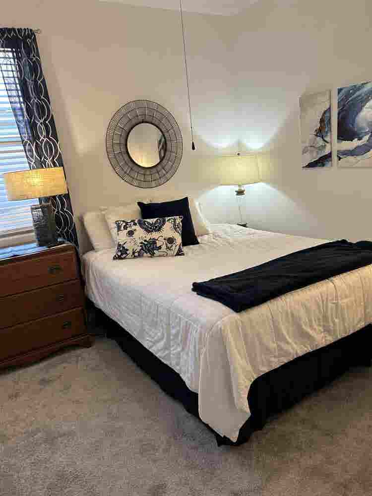 Beautifully furnish room for rent