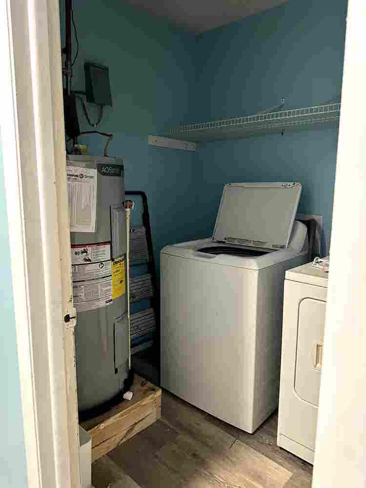 Furnished private bath and entrance
