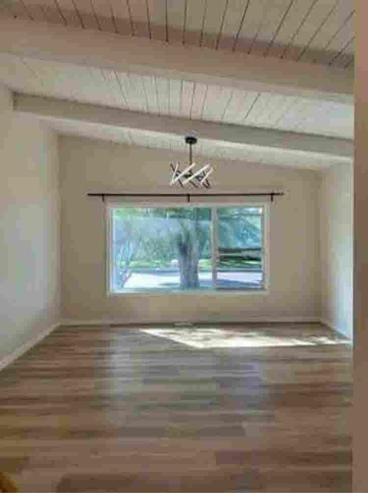 All new 3bedrooms instSW Calgary