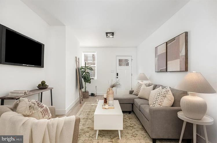Room share in a House near JHU Med