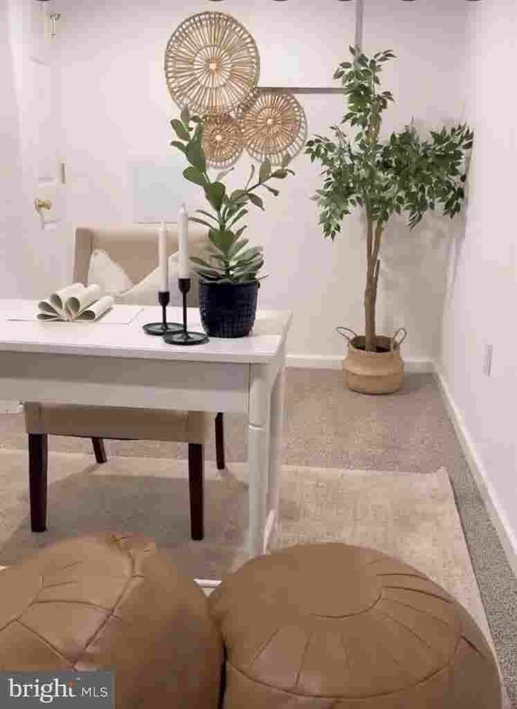 Room share in a House near JHU Med