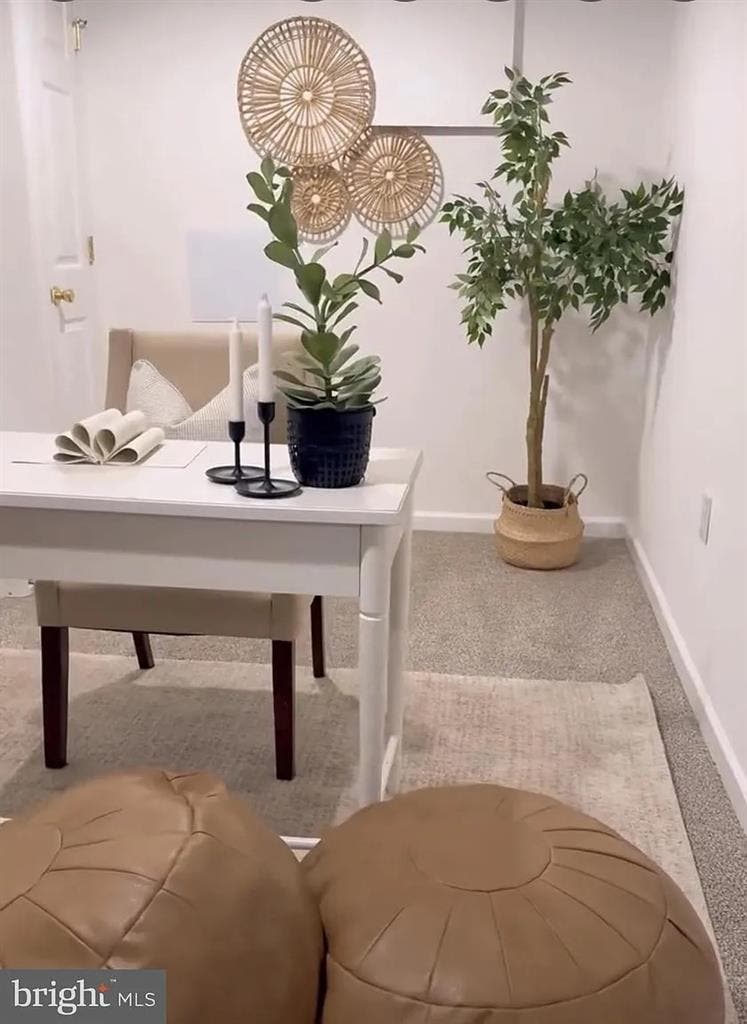 Room share in a House near JHU Med