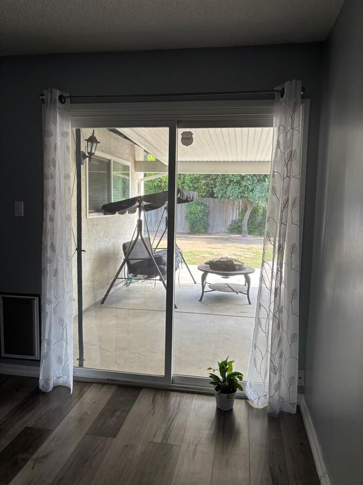 one bedroom for rent, female only