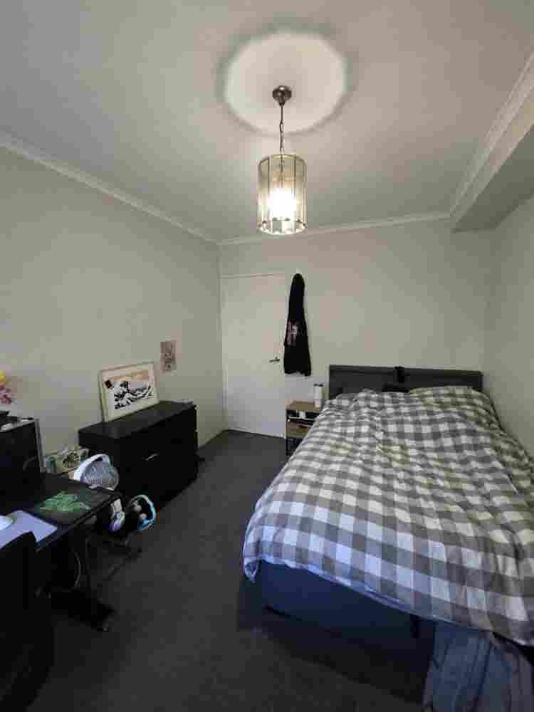 ✨ Room Available - Move in Now ✨