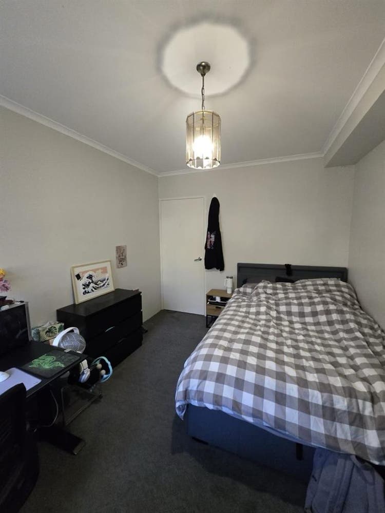 ✨ Room Available - Move in Now ✨