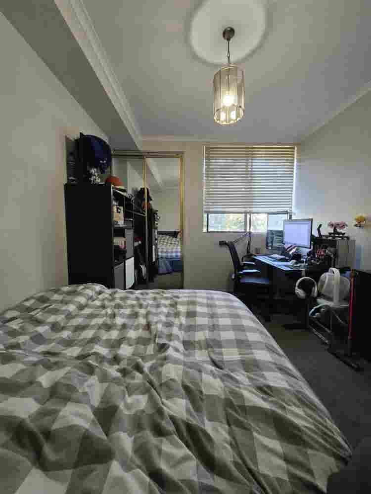 ✨ Room Available - Move in Now ✨