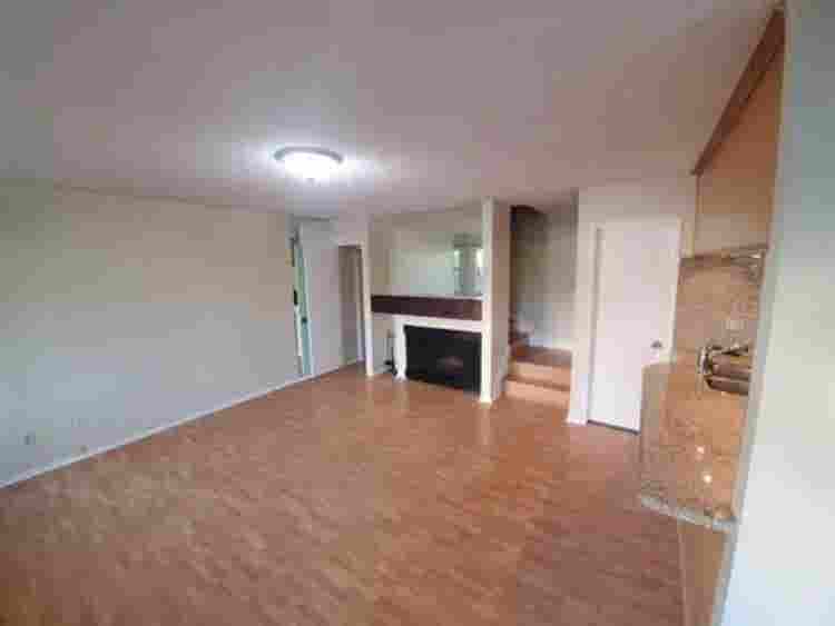 Room available now in Cerritos